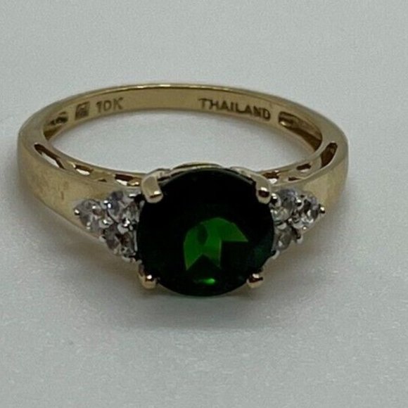 10K YELLOW GOLD RING  WITH EMERALD & DIAMONDS  SIZE 6 - Picture 6 of 9